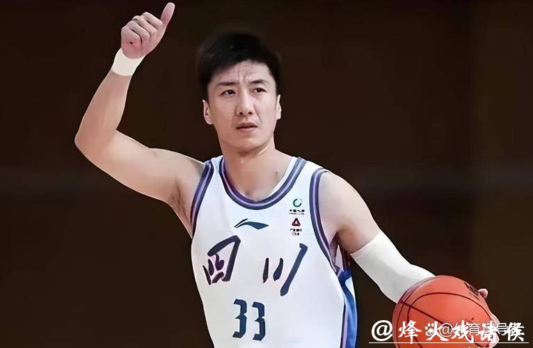 下午五点突发！昔日总冠军四川男篮宣布换帅，韩硕主动辞职杨城接任